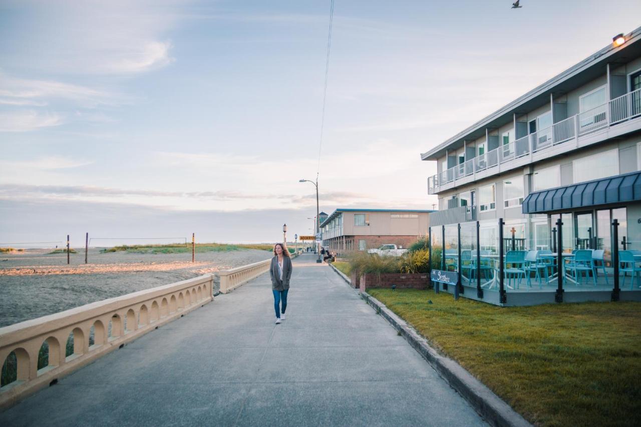 Seashore Inn On The Beach Seaside Exteriör bild